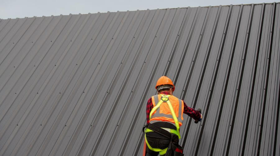 Professional metal roof installation services in Rosburg, WA